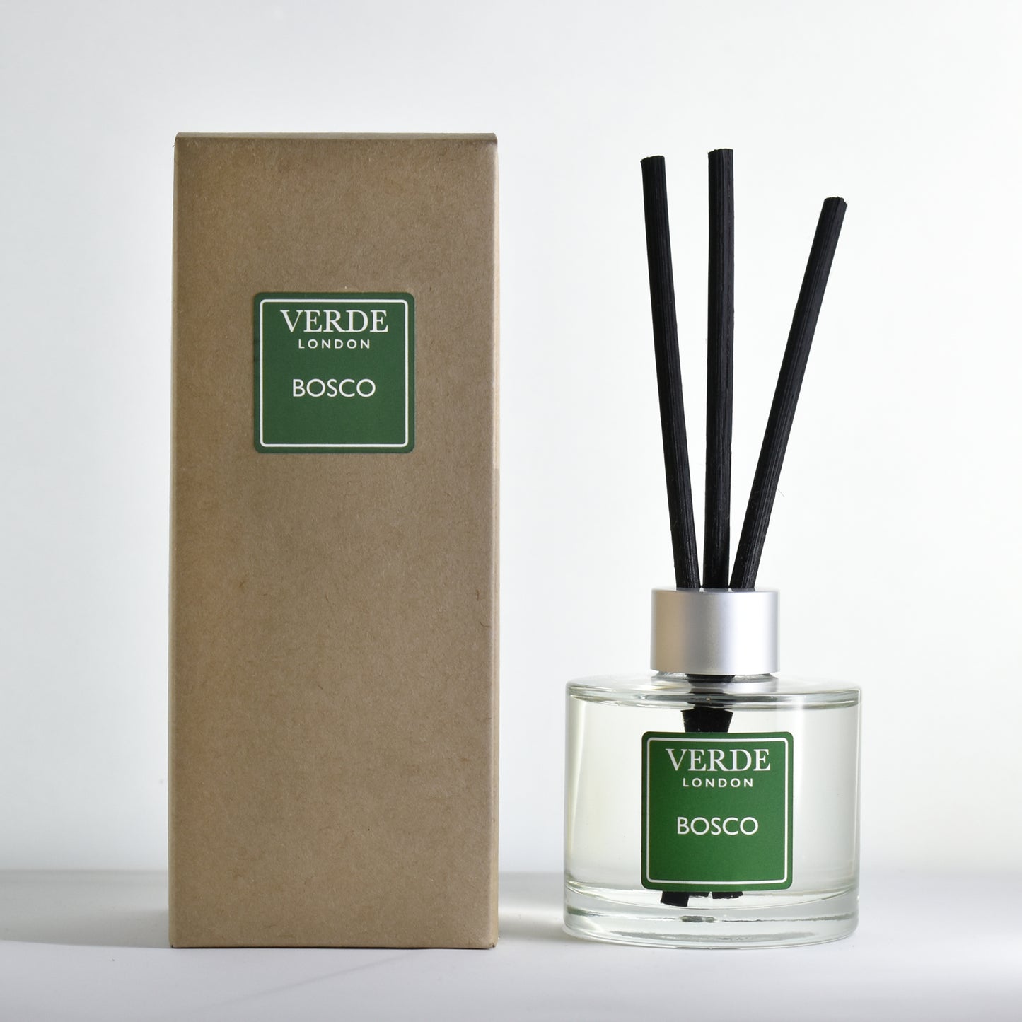 Verde London Bosco diffuser with a green label and packaging on a white background